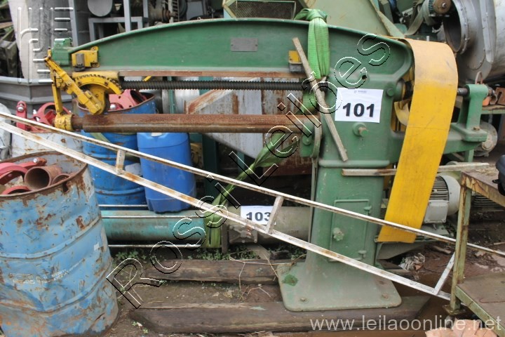  MÁQUINA P/ FAZER VINCO SCHULER